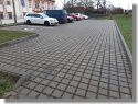 Parkovací stání a zahradní úpravy v areálu bývalé školy